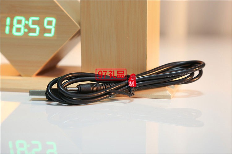 聲控鬧鐘LED木鐘創(chuàng)意筆筒時(shí)尚禮品中國銀行定制可定制logo